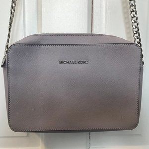 Michael Kors Camera/Crossbody bag - Lavendar